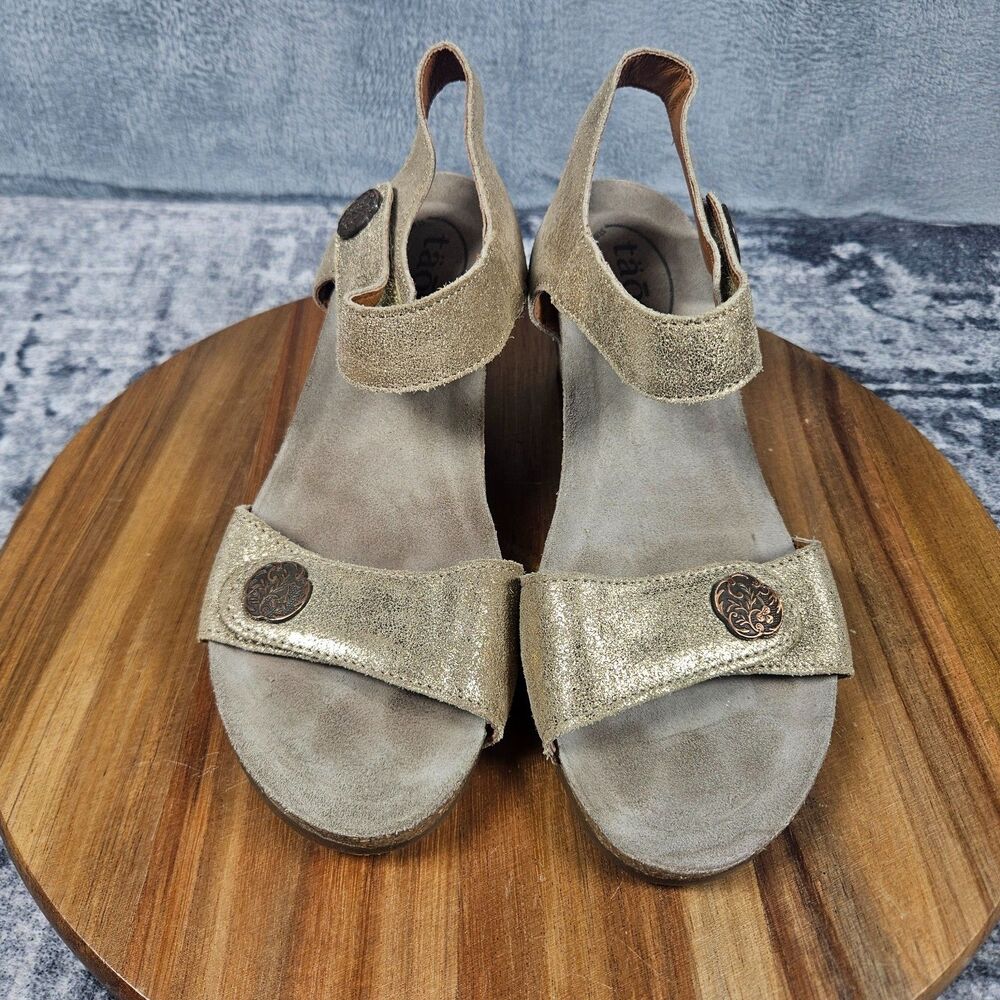 Taos Festival Sandals Womens Size 7 Beige Shimmer Leather Wedge Comfort Strappy - Picture 6 of 11